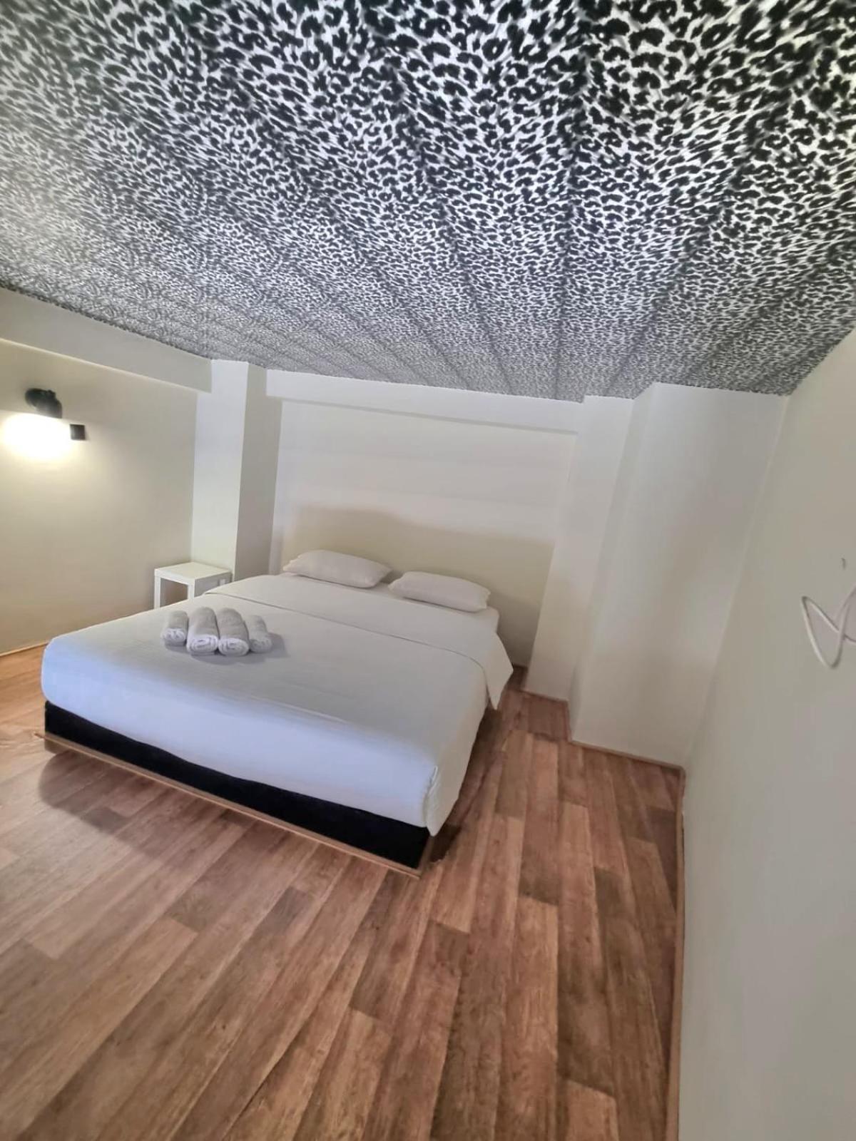 7Athens Aparthotel Exterior photo